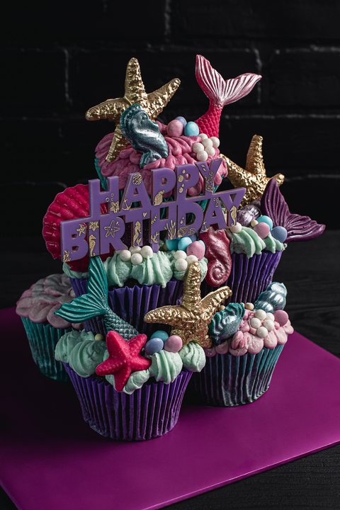 TORRE MUFFINS SIRENAS