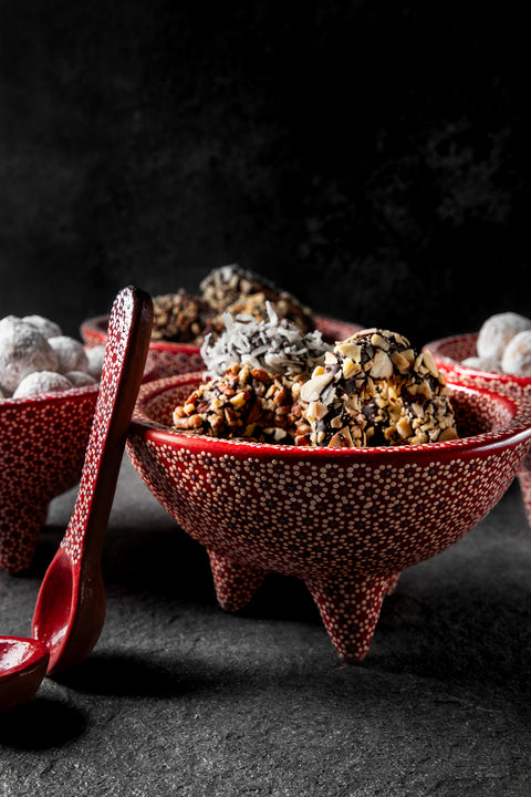 MOLCAJETE DE BARRO PUNTEADO CHICO